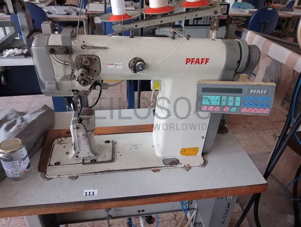 Máquina de Coluna Alta · Máquina de Meter Fita · Máquina de Orlar