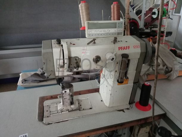 Máquinas de Coluna Alta · Máquina de Coser · Máquinas de Braço · Máquina de Bainha · Máquina de Ilhoses