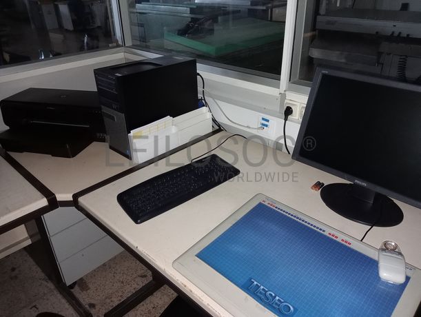 Máquina de Cortar moldes + Equipamento Informático