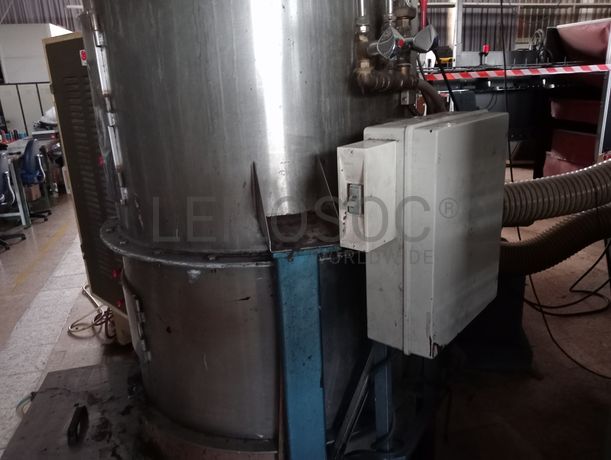 Mesa de Dar Cola · Filtro de Aspiração