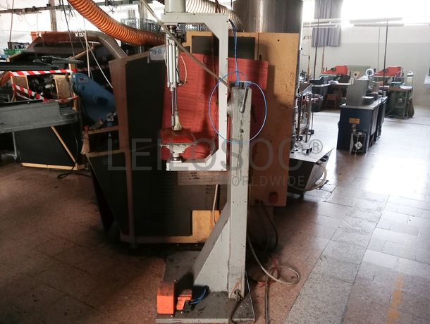 Máquina de Riscar · Máquina de Cardar