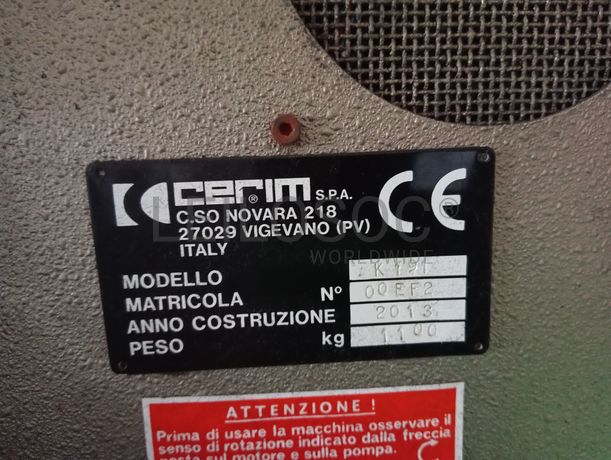 Máquina de Dar Cola