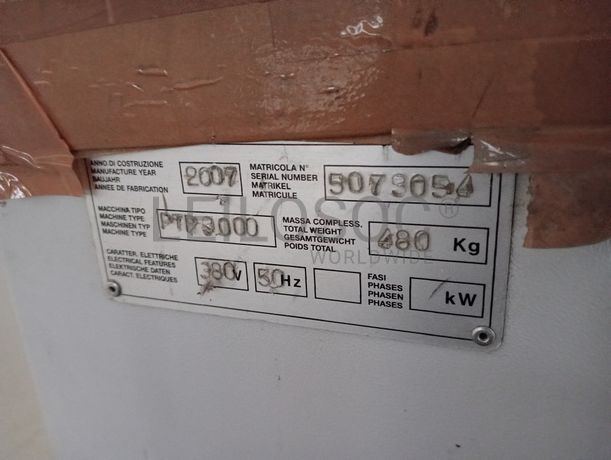 Máquinas de Pregar Saltos · Máquina de Coser Solas