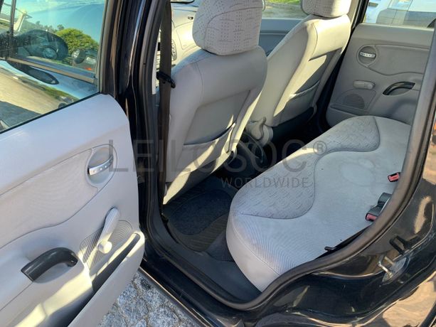 Citroën C3 · Ano 2003