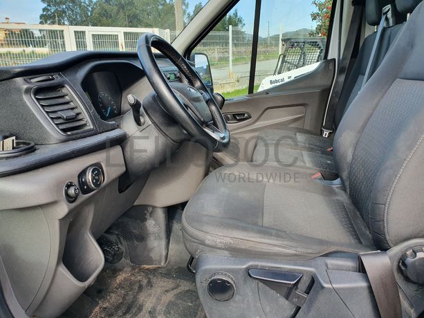 Ford Transit · Ano 2020