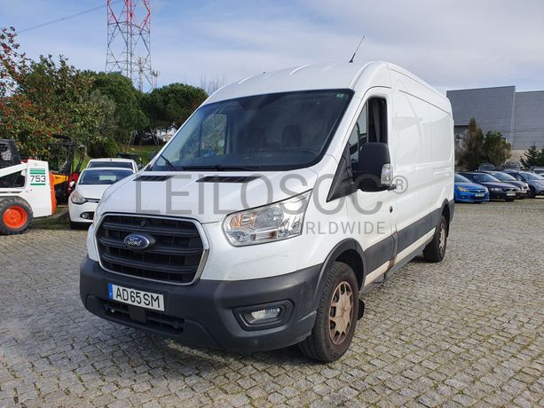 Ford Transit · Ano 2020