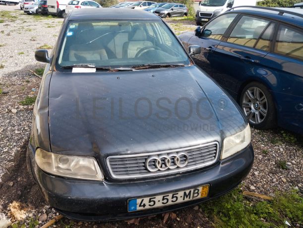 Audi A4 · Ano 1995  