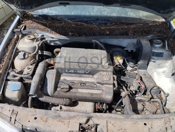 Volkswagen Golf · Ano 1998