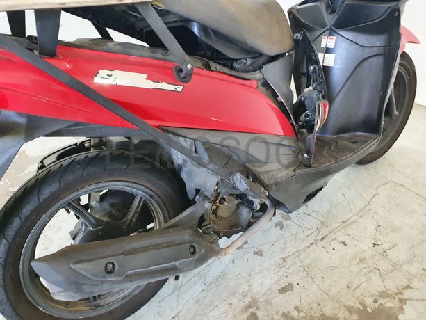 Suzuki UK 110 Address · Ano 2015