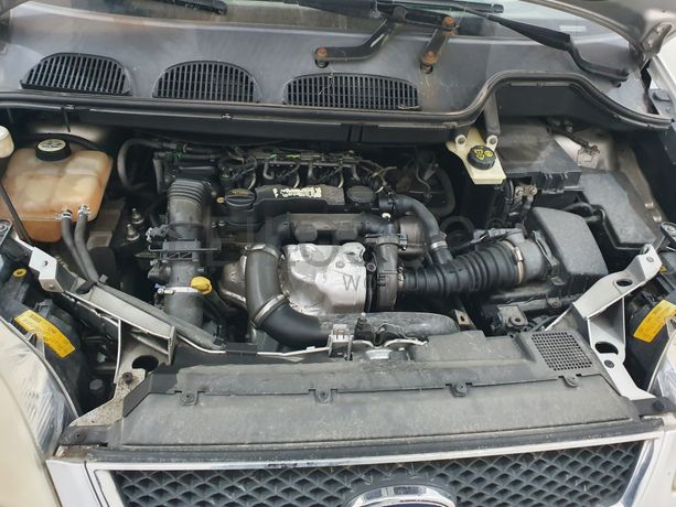 Ford Focus C-Max · Ano 2004