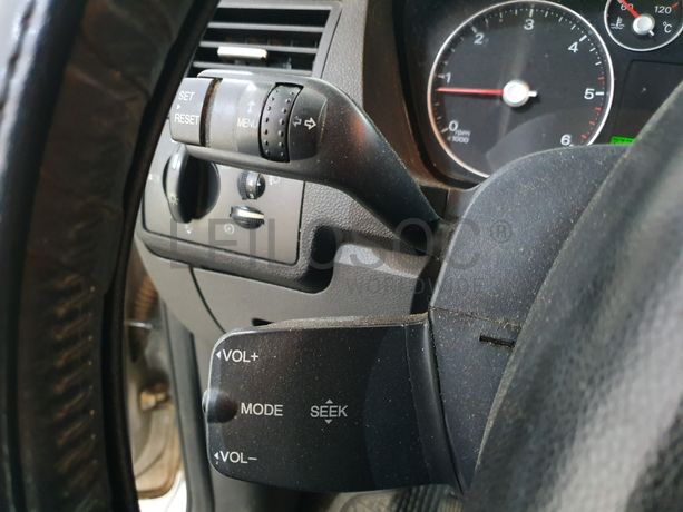 Ford Focus C-Max · Ano 2004