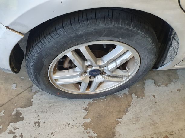 Ford Focus C-Max · Ano 2004