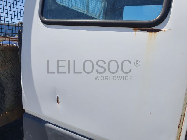 Mitsubishi Canter · Ano 2004