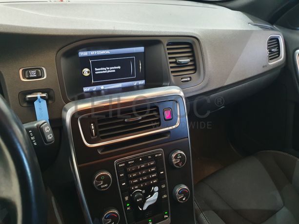 Volvo V60 · Ano 2013