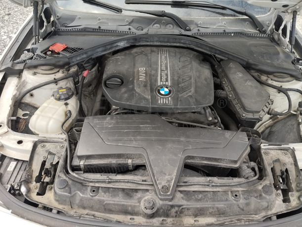 BMW 320ed · Ano 2014