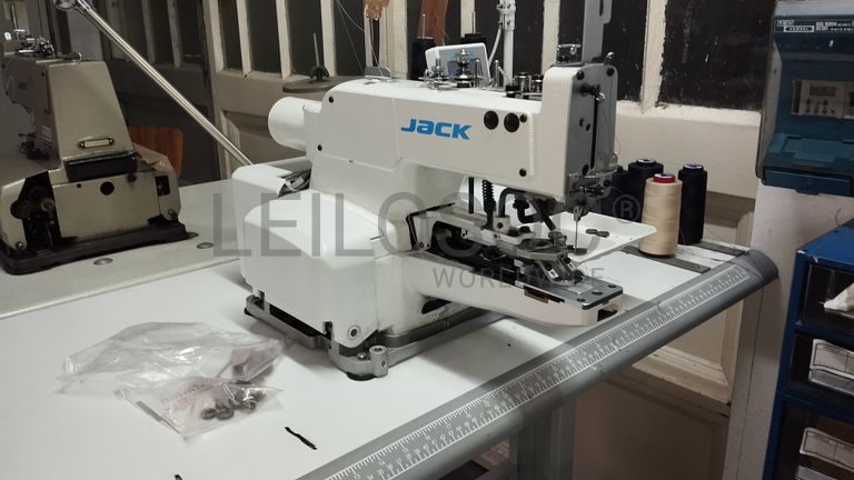 Vestuário · Matérias-Primas · Equipamentos Indústria Têxtil · Equipamento de Escritório