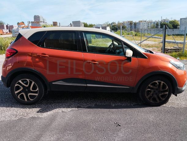Renault Captur DCI · Ano 2016