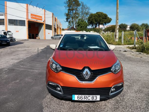 Renault Captur DCI · Ano 2016