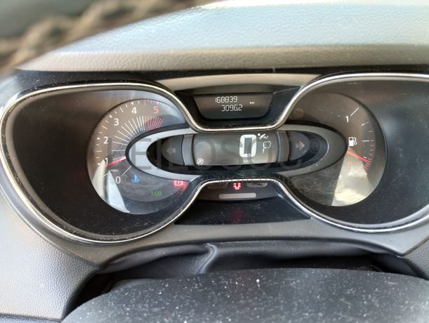 Renault Captur DCI · Ano 2016