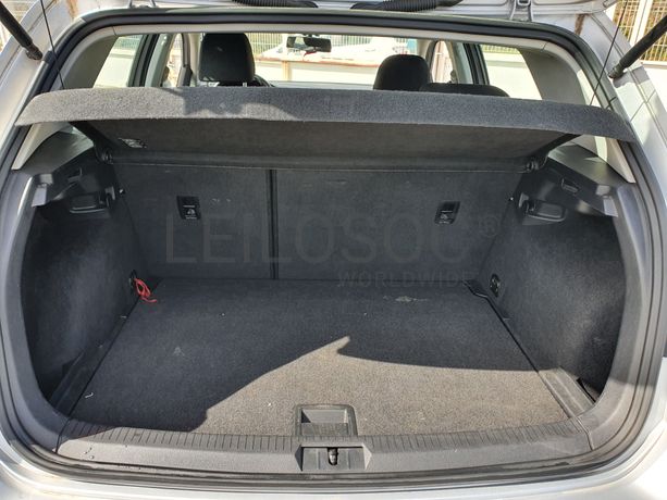 Volkswagen Golf · Ano 2009