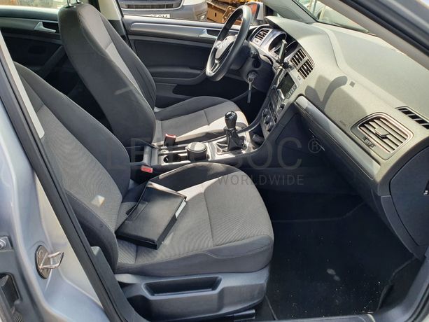 Volkswagen Golf · Ano 2009