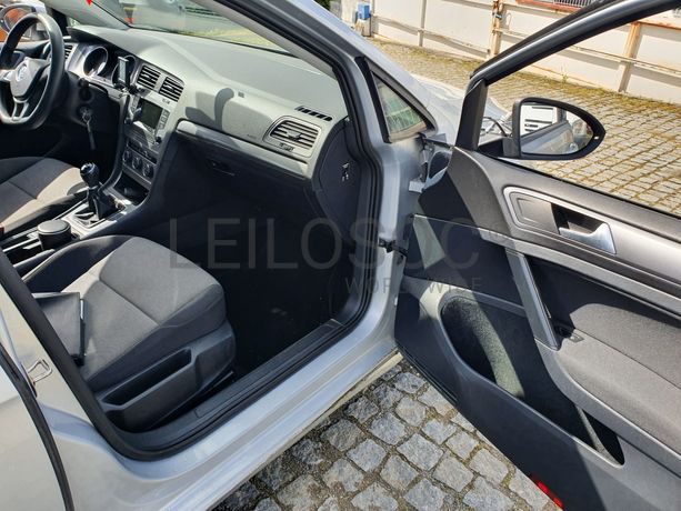 Volkswagen Golf · Ano 2009