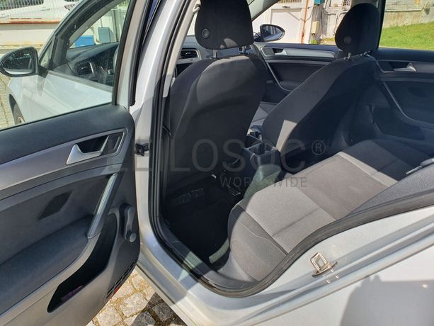 Volkswagen Golf · Ano 2009