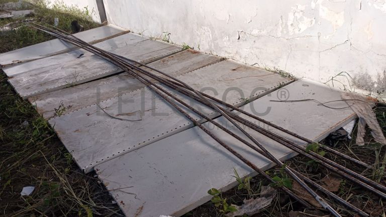 Tubos metálico finos