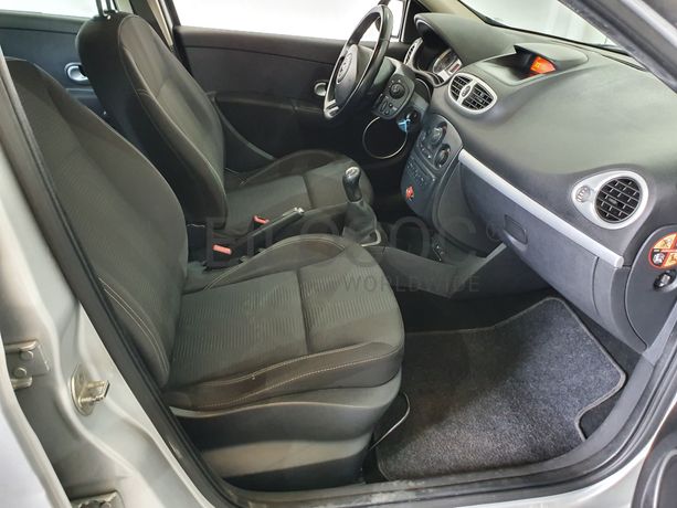 Renault Clio · Ano 2010