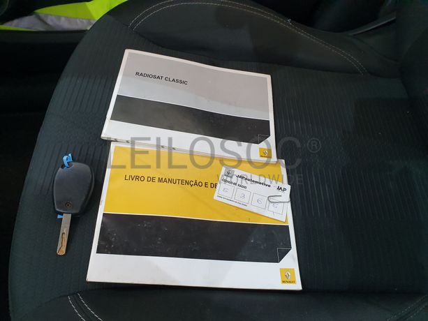 Renault Clio · Ano 2010