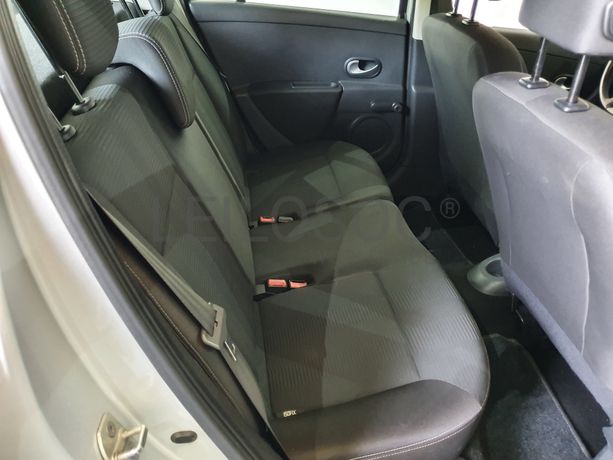 Renault Clio · Ano 2010