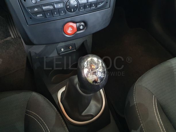 Renault Clio · Ano 2010