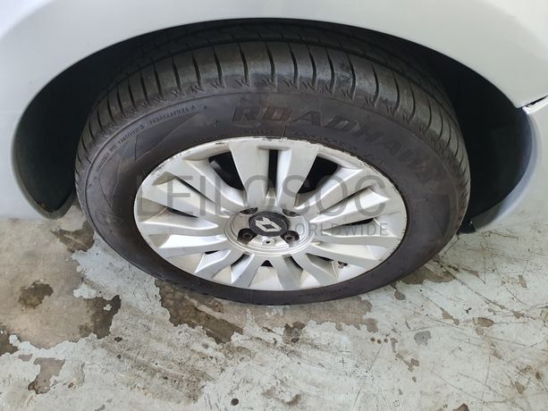 Renault Clio · Ano 2010