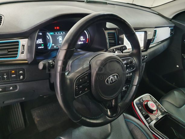Kia E-Niro · Ano 2019