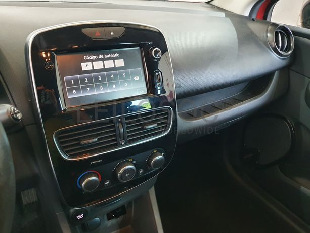 Renault Clio · Ano 2017
