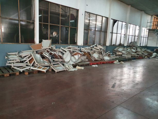 Cestos · Caixas Metálicas