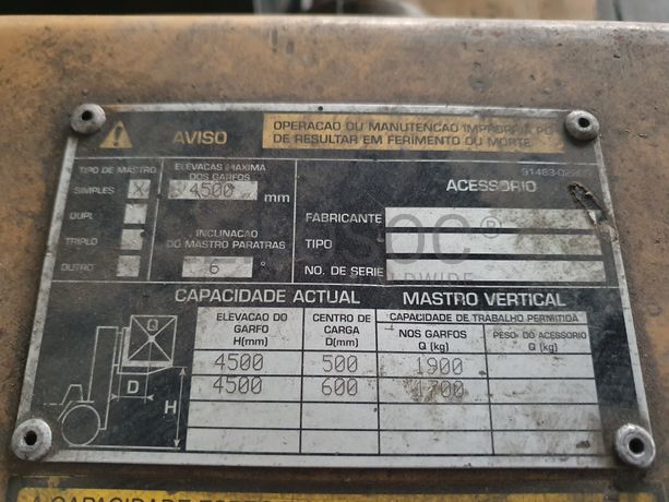 Empilhador Caterpillar 20 DP20K