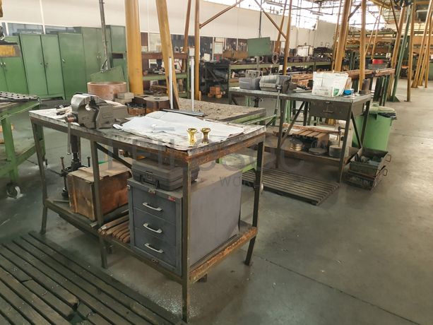 Bancadas de Trabalho · Ferramentas