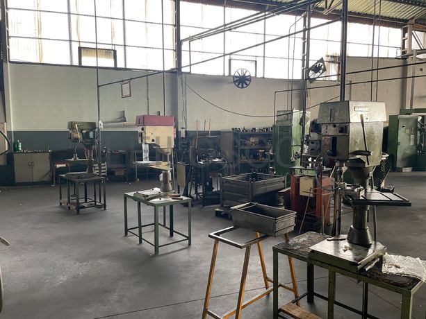 Máquinas Furar Diversas