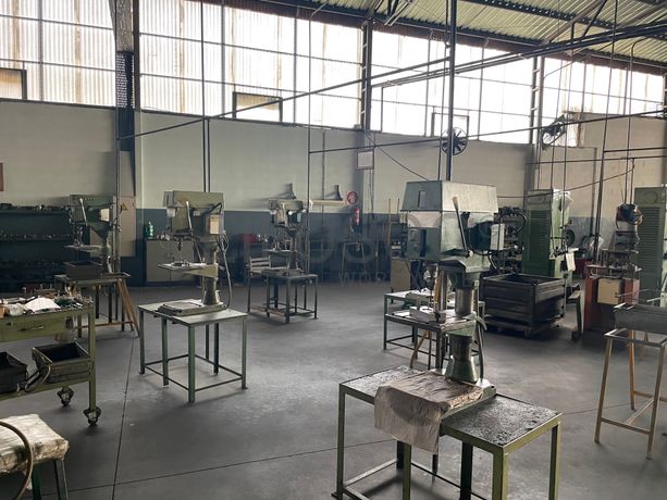 Máquinas Furar Diversas