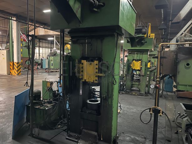 Prensa Ficep PVH · Forno Maestri 2000