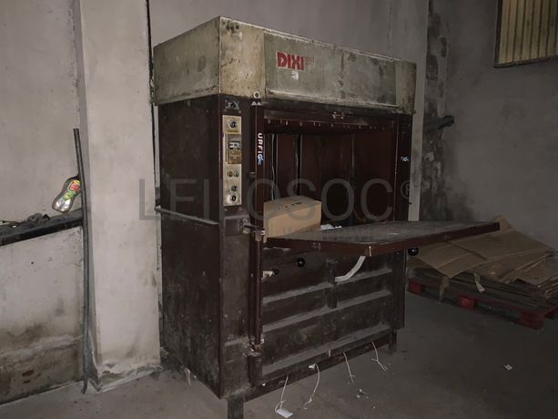 Máquina Enfardar Dixi 15s