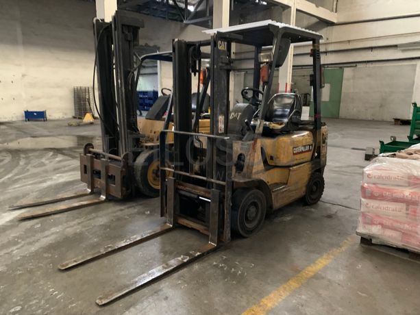 Empilhador Caterpillar 18