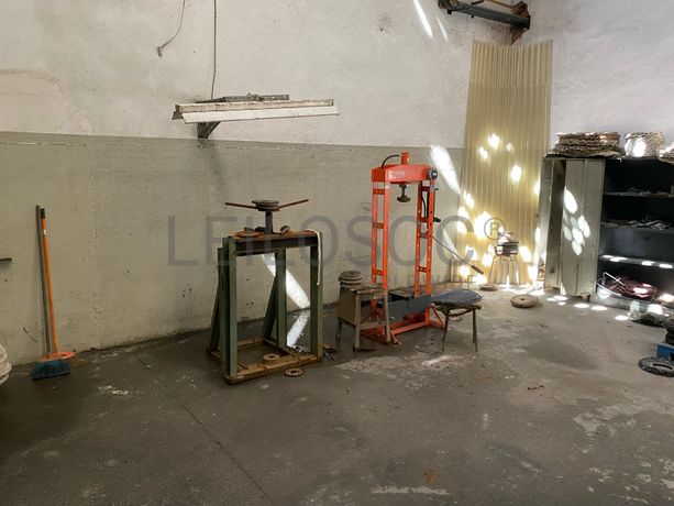 Prensa · Equipamento Fora Uso