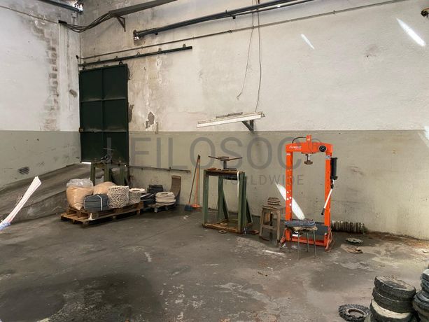 Prensa · Equipamento Fora Uso