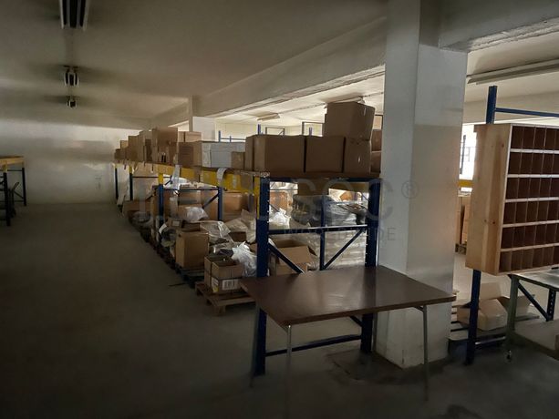 Tabuleiros Ferro · Estantes