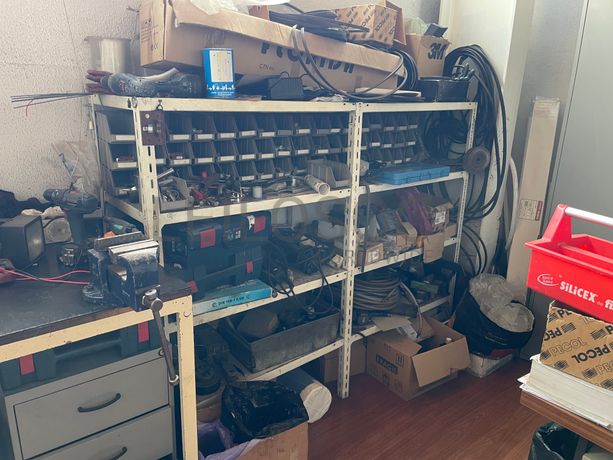 Ferramentas · Material Elétrico