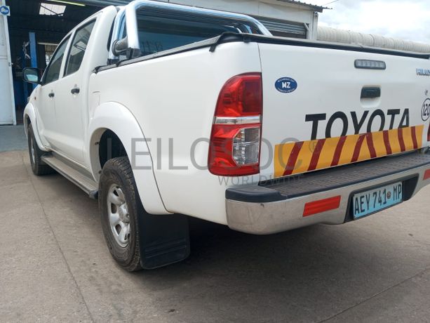Toyota Hilux 2.5 · Ano 2015