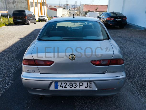 Alfa Romeu 156  Sedan 1.6 16V Twin Spark · Ano 2000 