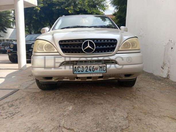 Mercedes Benz ML320